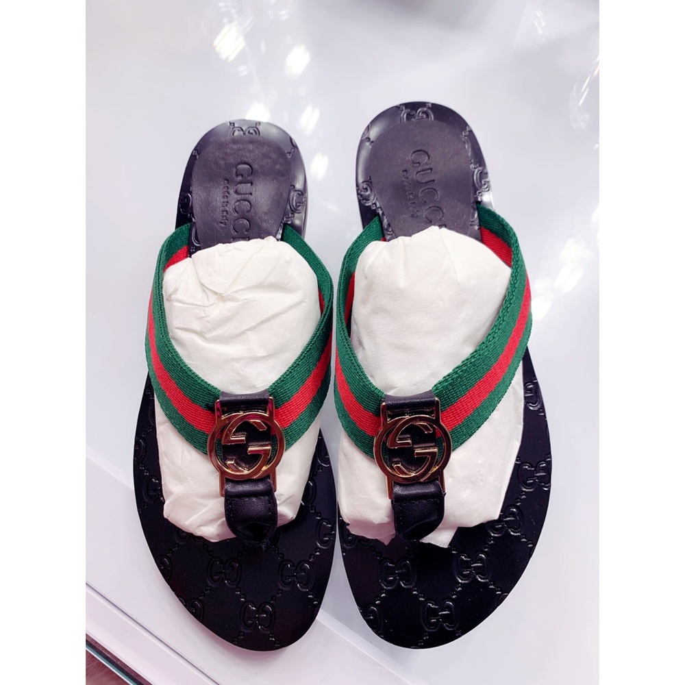 Gucci slides